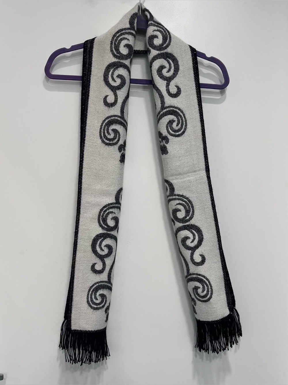 Inca’s Alpaca Jaquard Scarf Elegant Black and White Swirl Fringe Scarf Floral